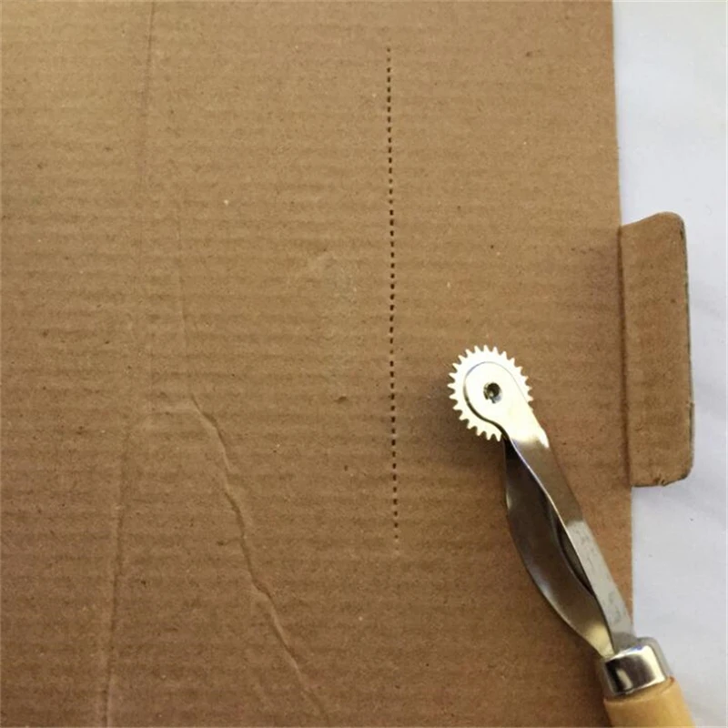 Аксессуары для набора инструментов для шитья Ручка с практичным зазубренным краем Трассировщик рисунка Меловой круг для шитья портного