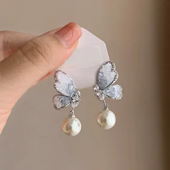 Новые Легкие Роскошные Элегантные Серьги-бабочки с кристаллами для женщин, модные Украшения из искусственного жемчуга для милой Девушки, Аксессуары